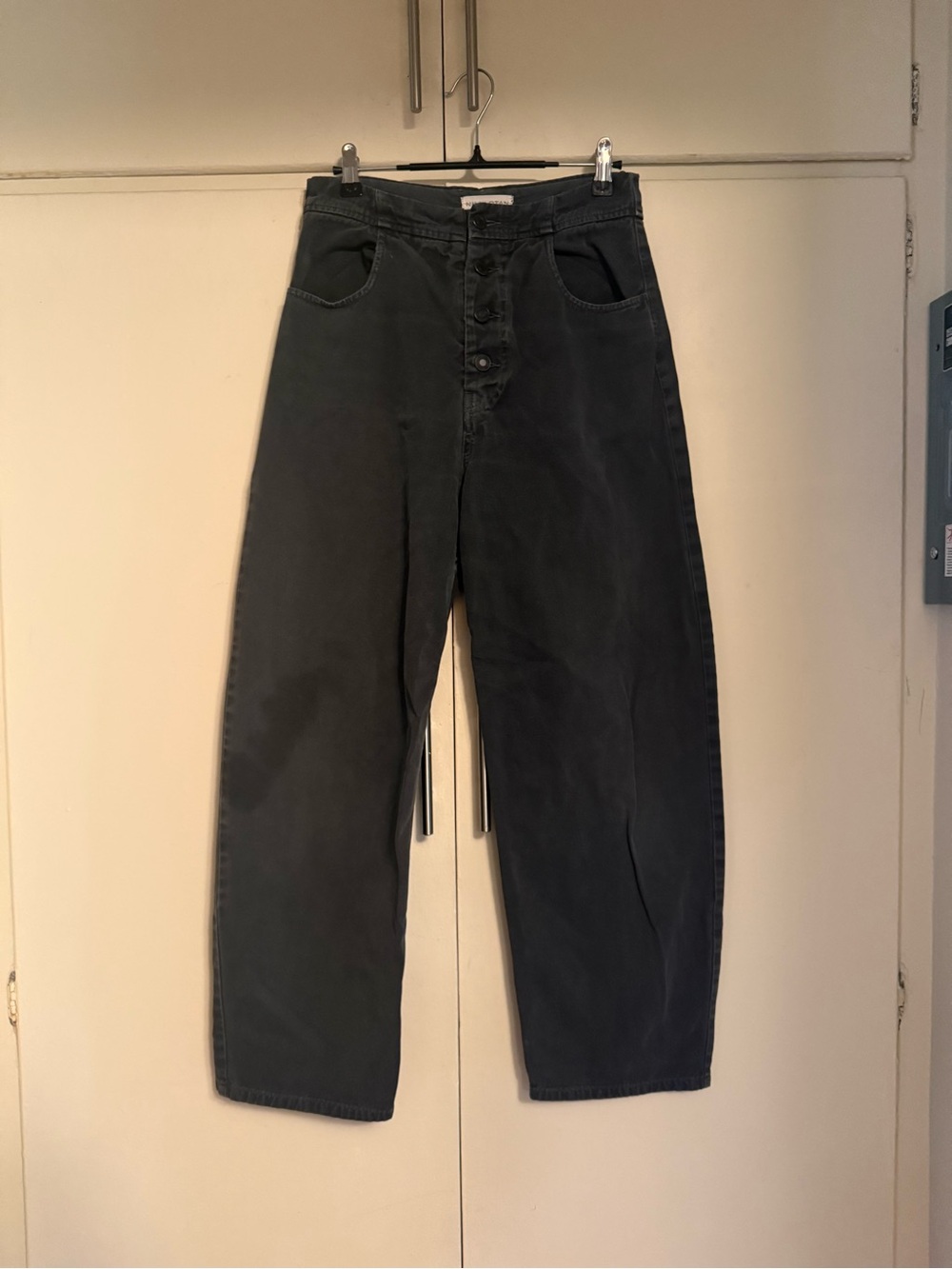 Nili Lotan Pants / washed Black